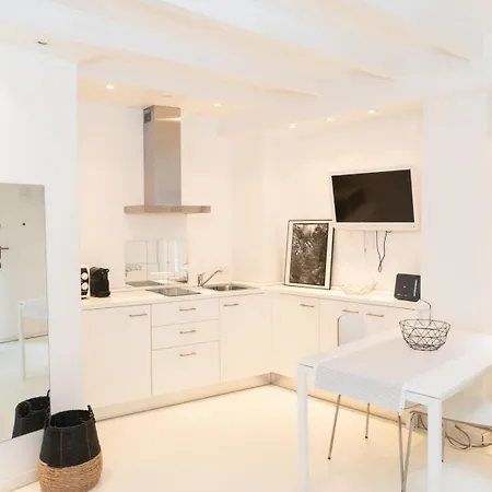 Golden Leaf - 7sundays * Milán