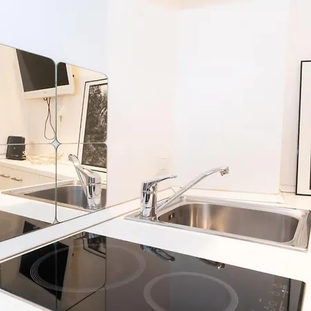 Golden Leaf - 7sundays